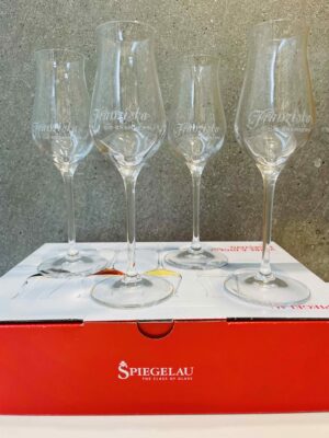 4er Set Destillatglas 'Die Brennerin'